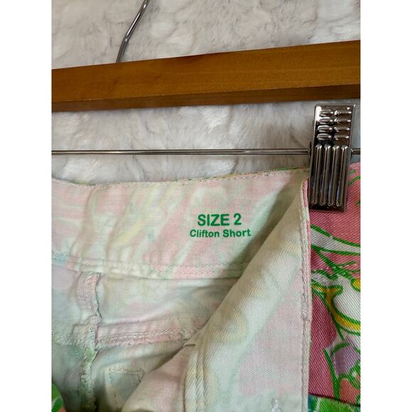 Lilly Pulitzer Clifton Stretch Denim Short Pink Green Blue Elephant Women Size 2 - Picture 6 of 12